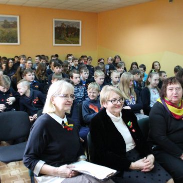 Teminės savaitės minėjimas Tirkšlių Juozo Vitkaus-Kazimieraičio pagrindinėje mokykloje