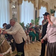 Projektas „Gyventi ir kurti dermėje su gamta“: prasmingos veiklos ir bendruomenių įtrauktis Renavo dvare